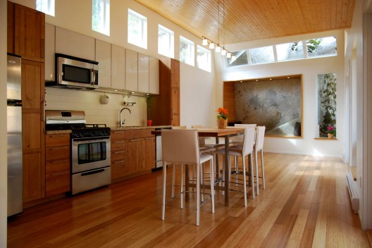 Rockhouse / Sandrin Leung Design Build