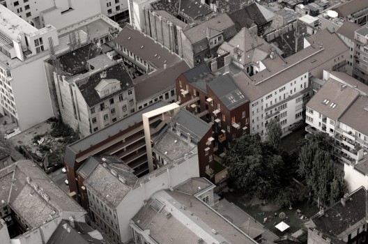 Práter Street / Kis Péter Építészműterme