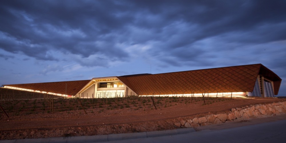 Faustino Winery / Foster + Partners