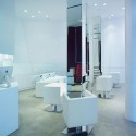 Bartek Janusz Hairdresser / moomoo Architects © Malgorzata Pstragowska