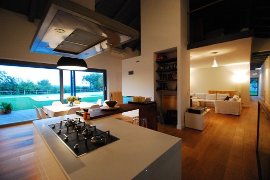 Two Houses - Arhitektri