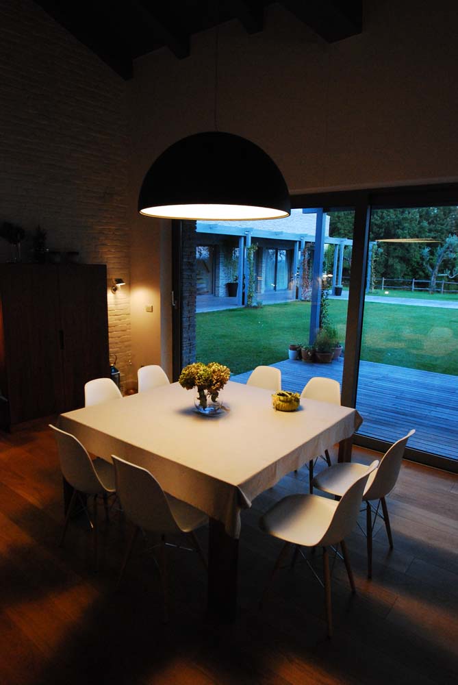 Two Houses / Arhitektri