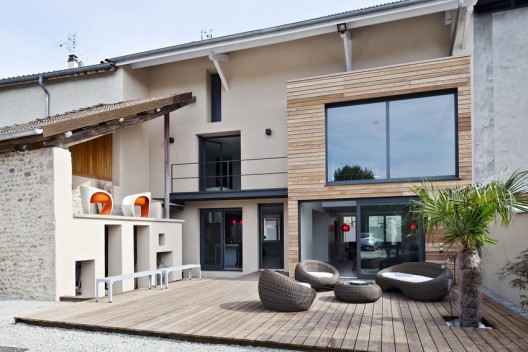 Renovation Of A Village House / L’Autre Fabrique Architectures