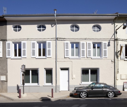 Renovation Of A Village House / L’Autre Fabrique Architectures