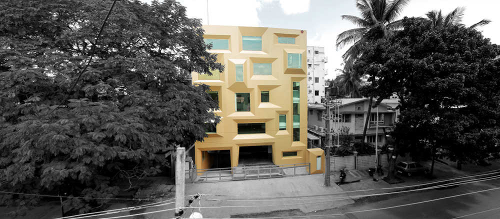 Jewel Box In Bangalore / SDeG