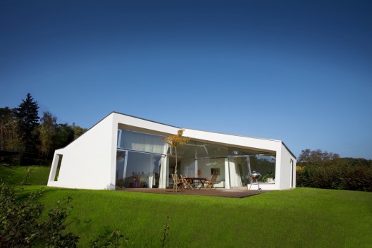 Villa 3S / LOVE architecture and urbanism