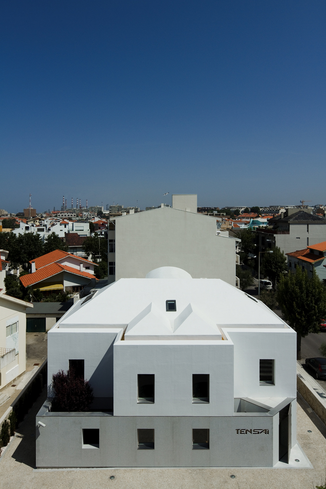 Tensai Offices / ADA – Atelier de Arquitectura