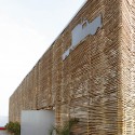 El Camión Restaurant / LLONA + ZAMORA Arquitectos + Fernando Mosquera El Camión Restaurant / LLONA + ZAMORA Arquitectos + Fernando Mosquera © Michelle Llona R