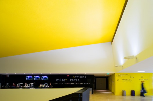 Theatre and Auditorium in Poitiers - JLCG Arquitectos