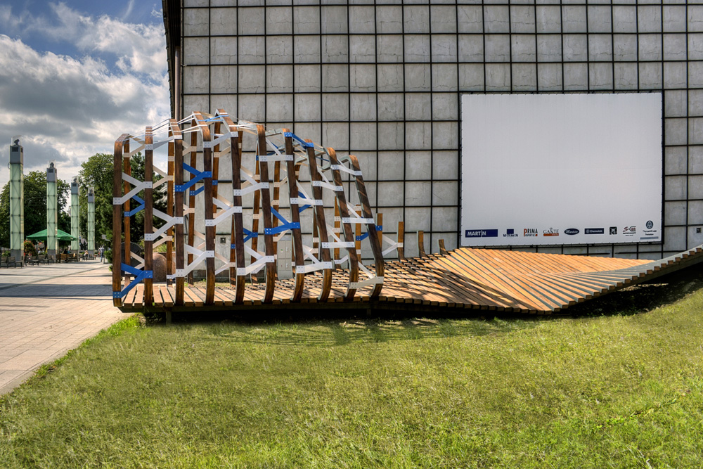 MOLO / Martin Lepej and Michal Riabic