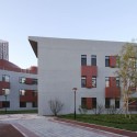 Dalian School / Debbas Architecture Dalian School / Debbas Architecture © Shu He Photographer