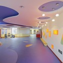 Dalian School / Debbas Architecture Dalian School / Debbas Architecture © Shu He Photographer
