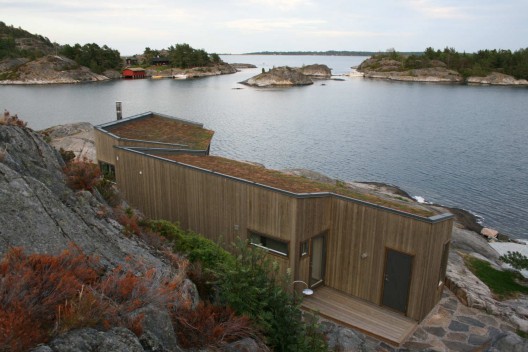 Buholmen Cottage / SKAARA Arkitekter AS