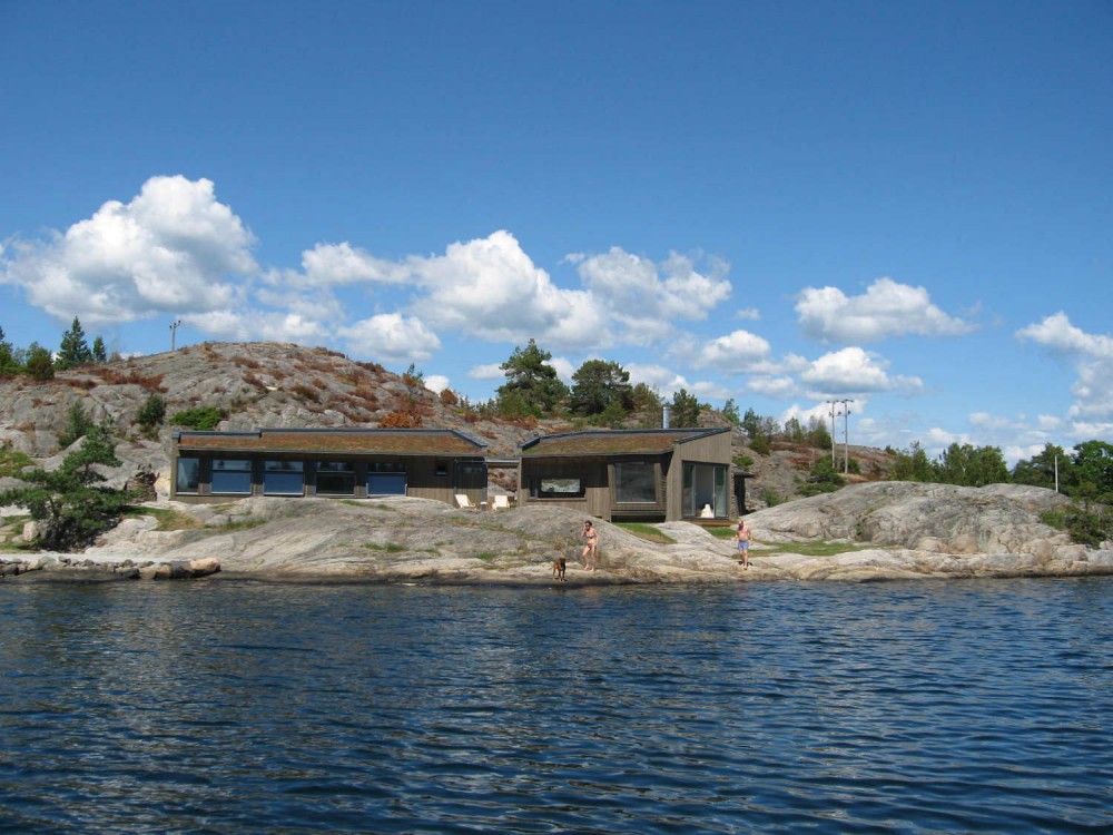 Buholmen Cottage / SKAARA Arkitekter AS