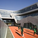 Evelyn Grace Academy / Zaha Hadid Evelyn Grace Academy / Zaha Hadid © Luke Hayes