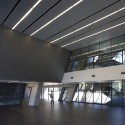 Evelyn Grace Academy / Zaha Hadid Evelyn Grace Academy / Zaha Hadid © Luke Hayes