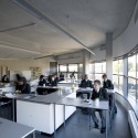 Evelyn Grace Academy / Zaha Hadid Evelyn Grace Academy / Zaha Hadid © Luke Hayes