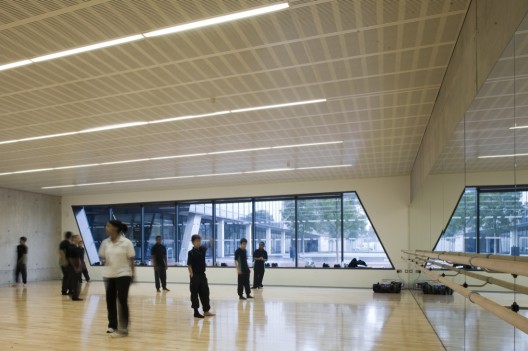 Evelyn Grace Academy / Zaha Hadid