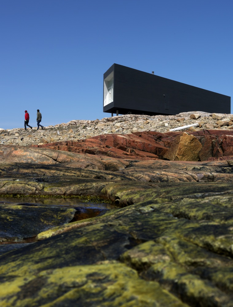 Fogo Island Long Studio / Saunders Architecture