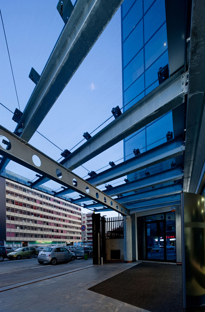 Data Center In Milan / AMA – Albera Monti & Associati