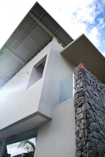 Catch The View House / Atelier Riri
