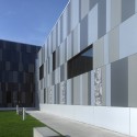 Christ the King Jesuit College Preparatory School / John Ronan Architects Christ the King Jesuit College Preparatory School / John Ronan Architects © Nathan Kirkman Photography