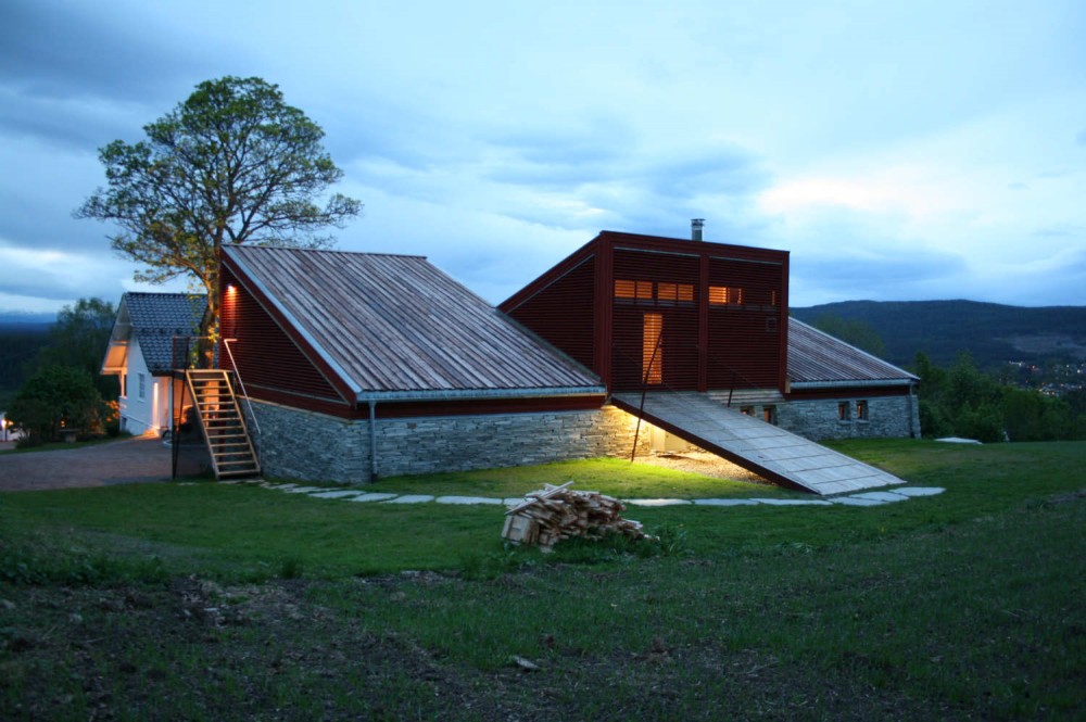 Gamleveien Farm House / SKAARA Arkitekter AS