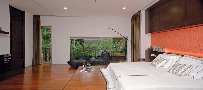 Split Level House / Indra Tata Adilaras