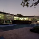 Bangkok University Admission and Information Center / OFFICE AT Co. Bangkok University Admission and Information Center / OFFICE AT Co. © Wison Tungthunya