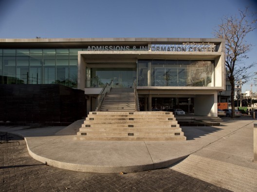 Bangkok University Admission and Information Center / OFFICE AT Co.