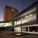 Bangkok University Admission and Information Center / OFFICE AT Co. Bangkok University Admission and Information Center / OFFICE AT Co. © Wison Tungthunya