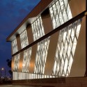 Kangan Batman Institute - Lyons © John Gollings