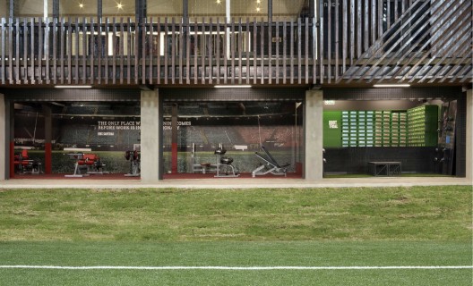 Football Training Centre Soweto / RUFproject