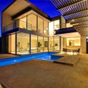 36 Clipper Bay Home / FGR Architects © Trish Hartly