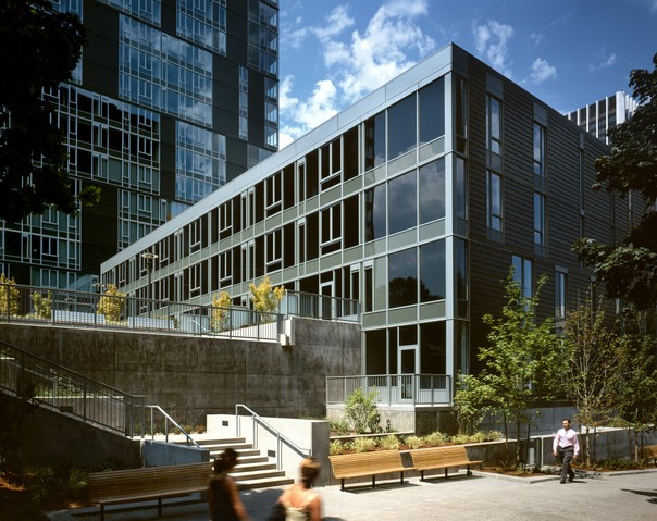 Cyan / PDX Building / THA Architecture Inc. & GBD Architects