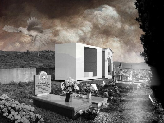 Family Tomb in the Açor Mountains / Pedro Dias