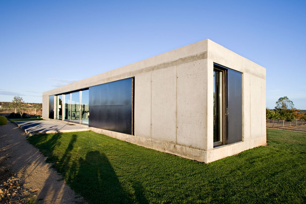 Country House In Zamora / Javier de Antón