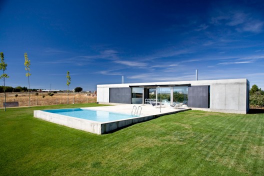 Country House In Zamora / Javier de Antón