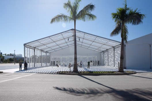 Temporary Structure On Miami Beach / Design Miami/