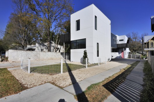 Moonlight Duplex / Salas Design Workshop LLC