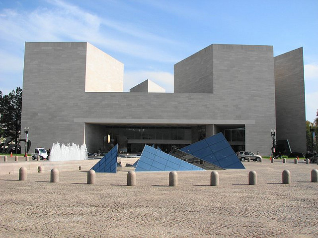 AD Classics: East Building, National Gallery of Art / I.M. Pei