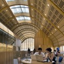 Kroon Hall Yale University / Centerbrook Architects and Planners and Hopkins Architects © Morley von Sternberg