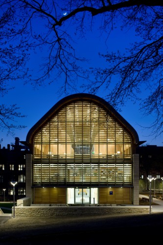 Kroon Hall Yale University / Centerbrook Architects and Planners and Hopkins Architects