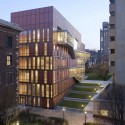 The Diana Center at Barnard College / Weiss Manfredi The Diana Center at Barnard College / Weiss Manfredi © Albert Vecerka/Esto