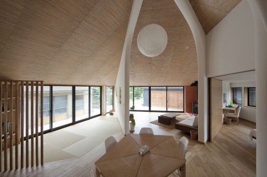 The Pentagonal House / Kazuya Morita Architecture Studio