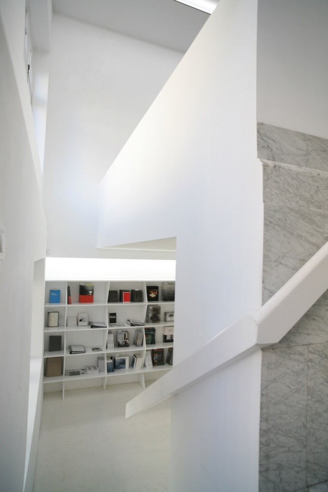 Meessen De Clercq Gallery / Vanden Eeckhoudt – Creyf Architectes