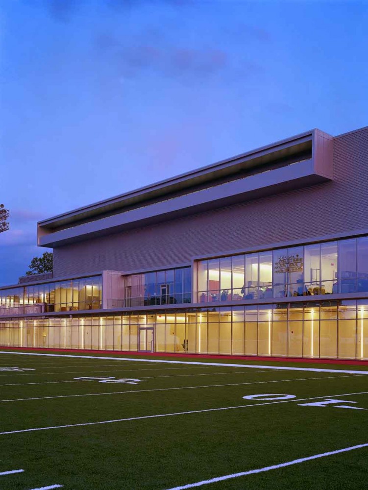Atlantic Health Jets Training Facility / Skidmore, Owings & Merrill