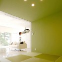 House With Glass Louvers / StudioGreenBlue StudioGreenBlue