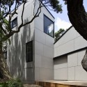 The Pohutukawa House / Matthew Gribben Architecture The Pohutukawa House / Matthew Gribben Architecture © Patrick Reynolds