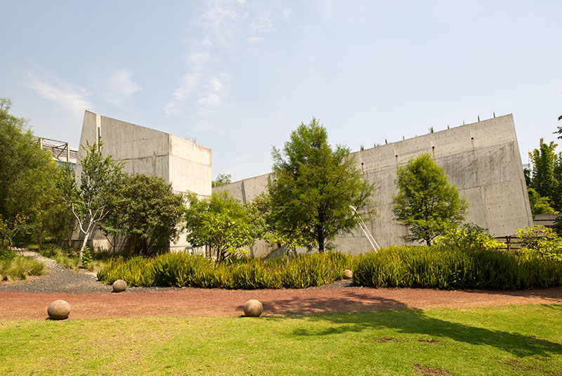 Vasconcelos Library / Alberto Kalach